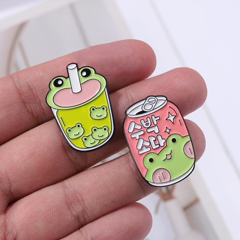 Bros Pin Enamel Desain Kartun Kodok Hijau Pasang Kerah Pakaian