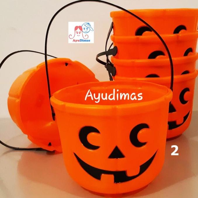 

TERMURAH Halloween pumpkin bucket / ember / tas permen coklat /PERMEN LUNAK/PERMEN VIRAL/PERMEN MILO/PERMEN YUPI/PERMEN JADUL/PERMEN KARET