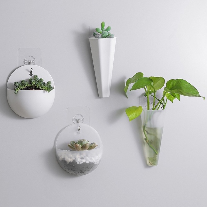 Vas Bunga Terrarium Plastik Tempel / Vas Bunga Dinding Unik / Pot Bunga Gantung Hiasan Dinding