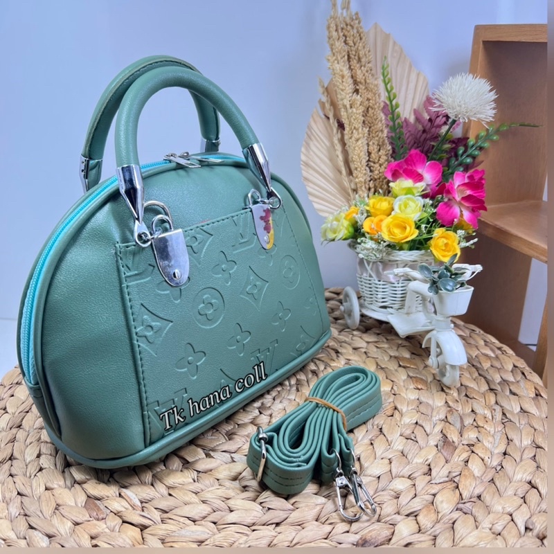 TAS WANITA ALMA MINI EMBOS/TAS KERANG WANITA SIZE 22x18CM MOTIF RENDOM