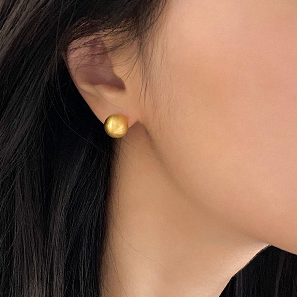 Mxbeauty Anting Wanita Temperamen Individu Bola Fashion Perhiasan Niche Desain Gadis Hadiah Tembaga Gaya Korea Anting