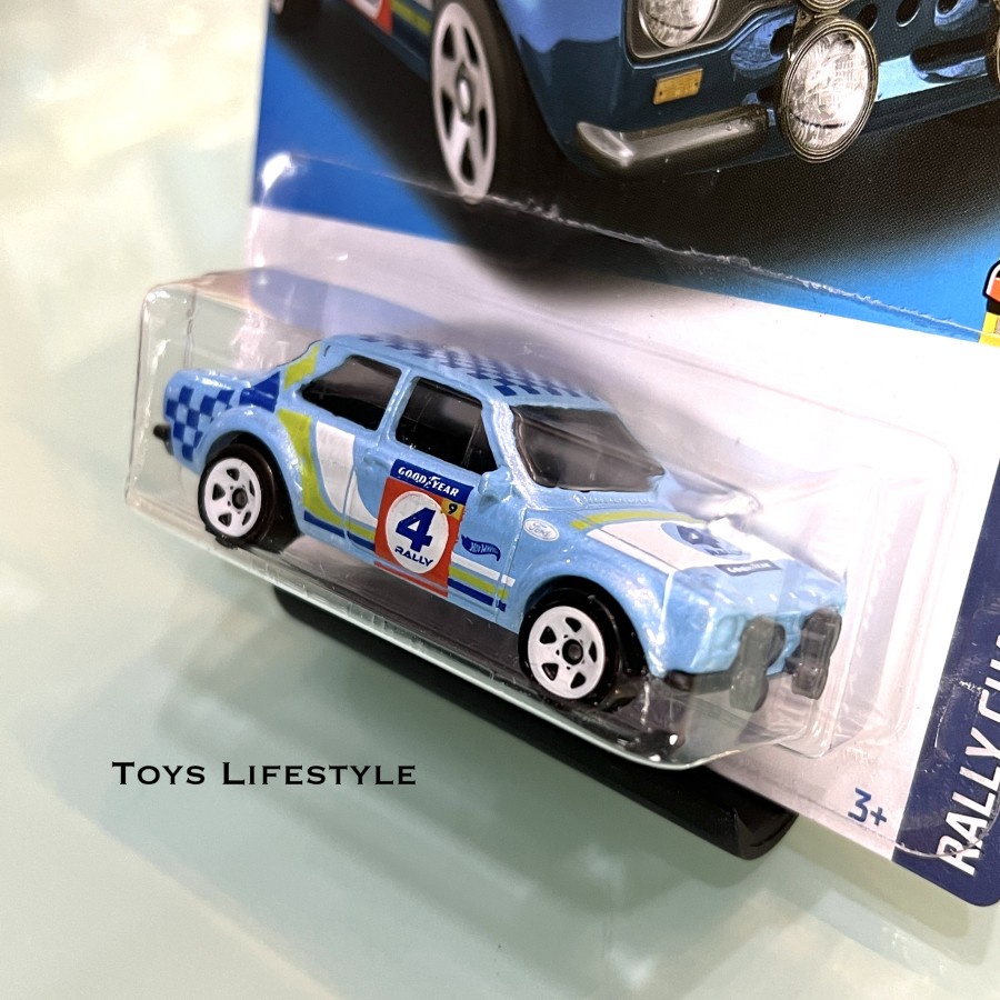 Hotwheels Diecast - 70 Ford Escort RS1600