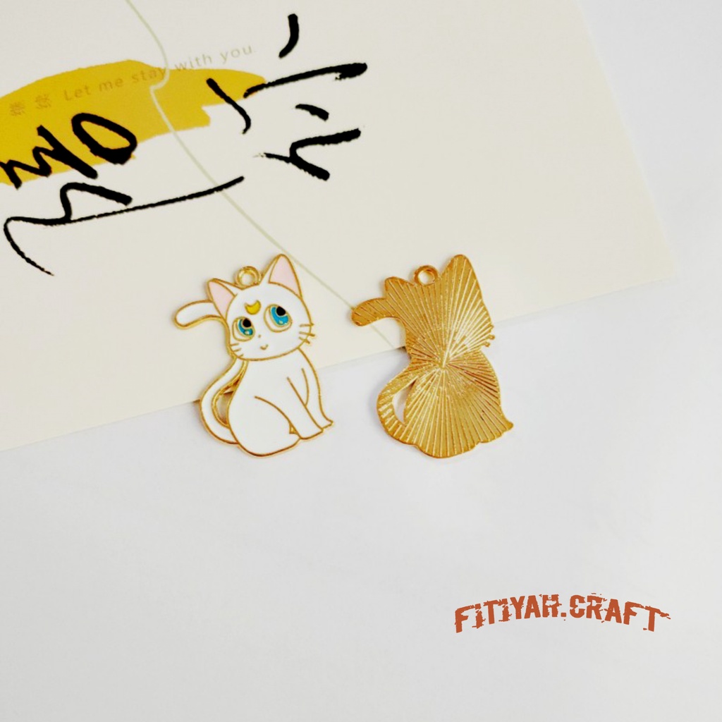 Aksesoris Charm Model Kucing Manik Charm Untuk Aksesoris Tambahan