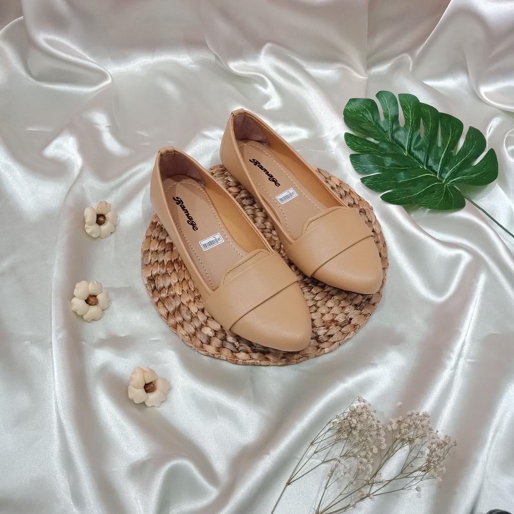 SIZE 41.42.43.44 Flat shoes Wanita Jumbo