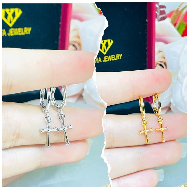 Anting jepit salib polos yaxiya