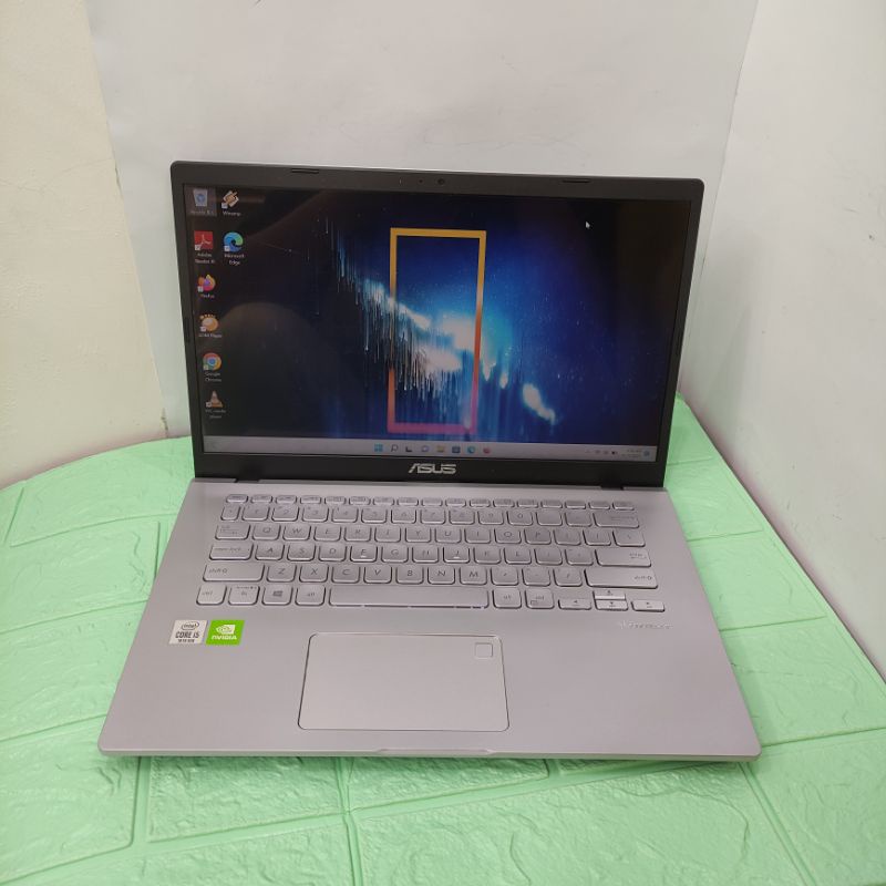 Jual Laptop Asus 2nd A409jp Core I5 1035g1 Mx330 Ram 8gb Ssd 250gb Hdd 1tb Shopee Indonesia