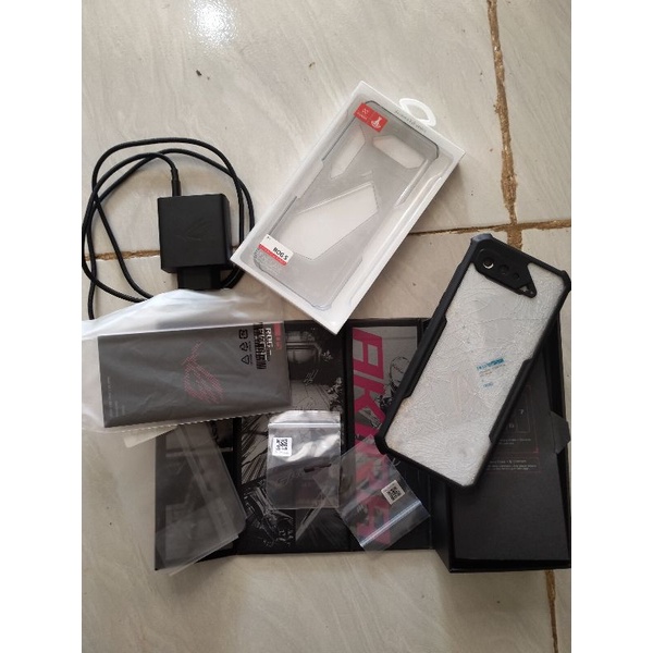 Asus Rog Phone 5s 8/128 Minus Lcd+backdoor