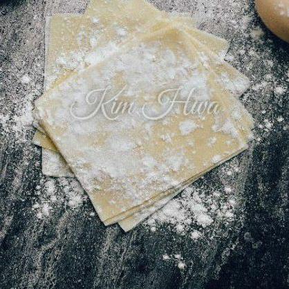

⇪ Kulit Pangsit/Siomay/Pangsit Ayam Frozen (Kotak) ビ