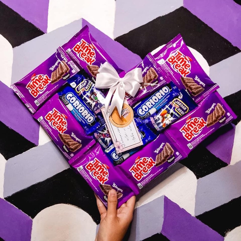 

snack love snack hadiah love