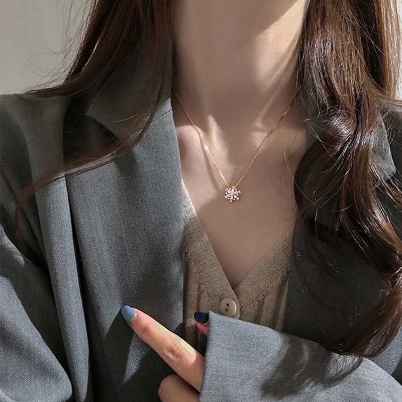 Fancyqube Kalung Rantai Klavikula Bahan 925 Silver Dengan Liontin Snowflake Zircon Untuk Wanita
