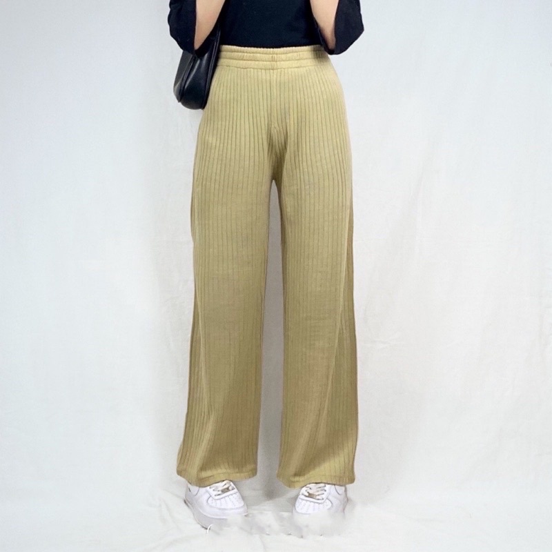 BEFAST - ZGW OOTD Celana Kulot PUTRIE / Kulot Masha Knit Pant / Celana Panjang Wanita Trendy / Pakaian Kekinian Remaja ABG / Celana Kulot Rib Terlaris / Fashion Wanita Ala Korean Style / Celana Kulot Wanita Casual / Kulot Kerja Wanita Modis