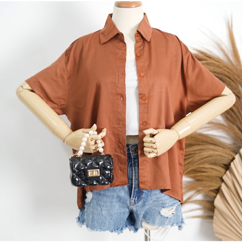 Tq88indonesia Fashion Kemeja Wanita Lengan Pendek /  KIMI RAYON DIAMOND BASIC TOP / Hem / Kem Cewek Polos / Busana Casual / Ootd Casual