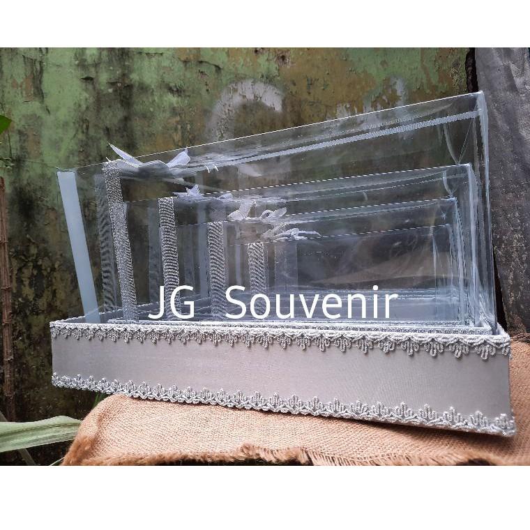 

BARANG TERUPDATE Kotak hantaran seserahan mika pita tinggi isi 4 warna silver 2890 ㊜