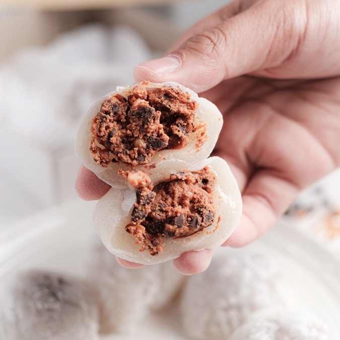 

wiw Mochi Aifa Rasa Kacang Coklat dibalut sagu