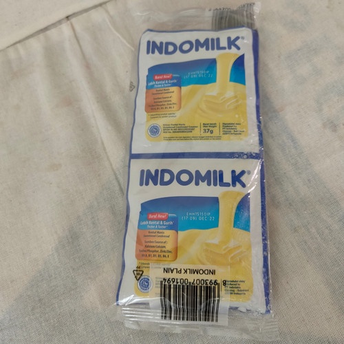 

INDOMILK Susu Kental Manis Putih Sachet 6 x 37gr