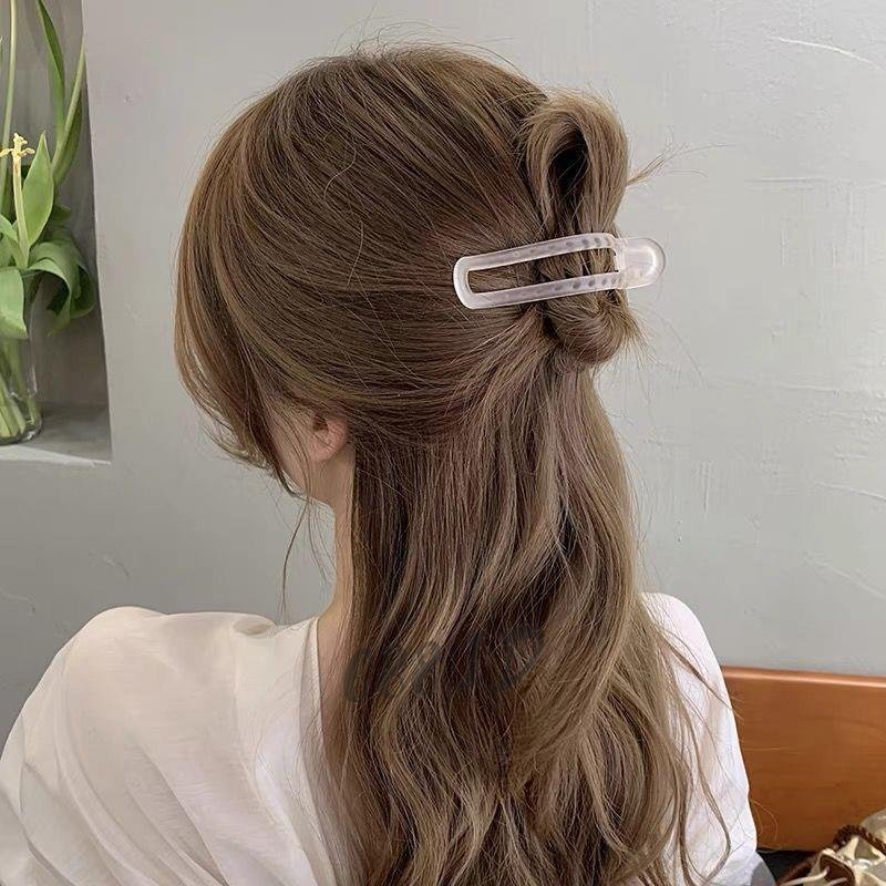 Jepitan Rambut Model Oval / Jedai besar Hair Claw Aesthetic / Jepit Rambut Wanita Korea Aksesoris Wanita JPT 25