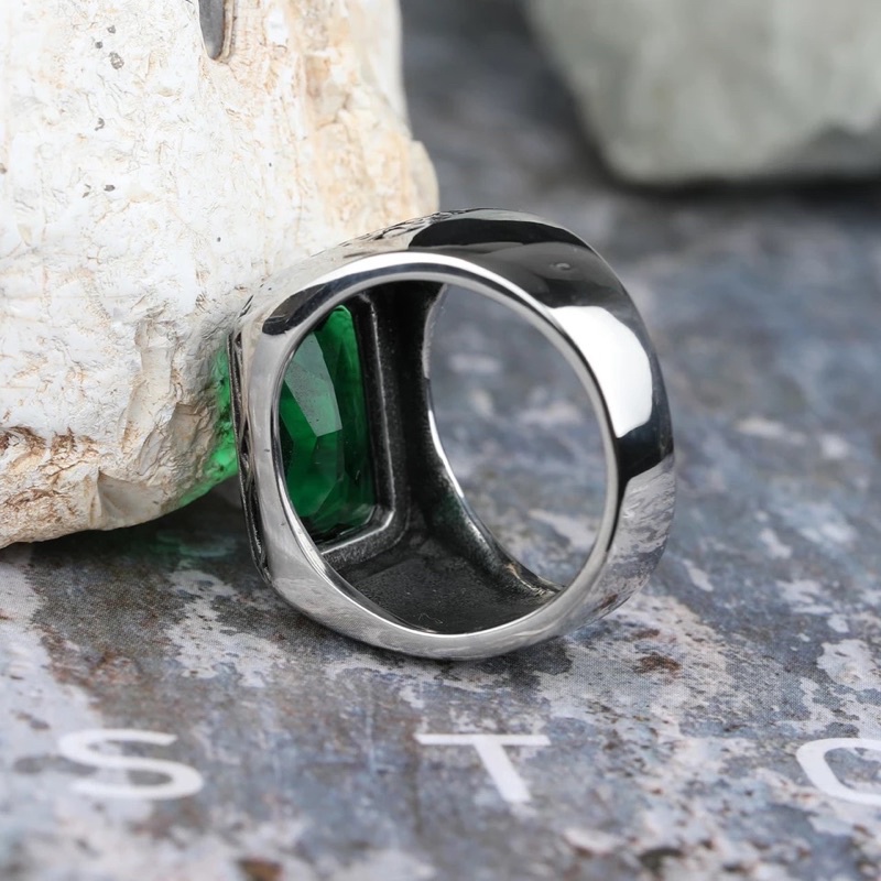 Cincin Batu Zamrud Emerald Hijau Botol Ring Titanium Mewah