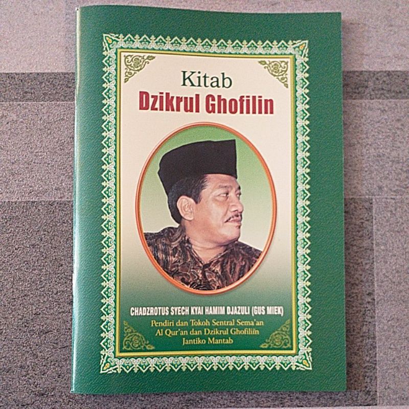

KITAB DZIKRUL GHOFILIN Ukuran Besar