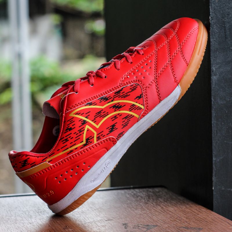 Sepatu Futsal Ortuseight Jogosala Vanquish Bolalob 2.0 Merah Jogosala Revolt White Nutmag Storm Brea