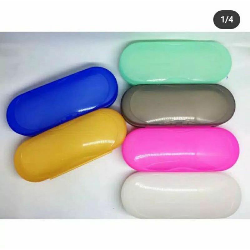 Box kacamata Plastik / case kacamata