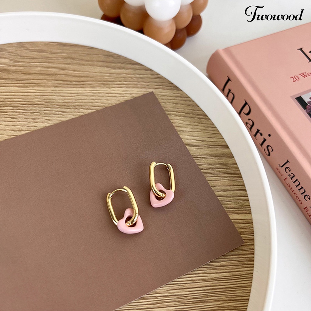 1 Pasang Anting Bentuk Hati Warna Permen Bahan Alloy Gaya Korea Untuk Prom