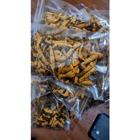 

Basreng pedas daun jeruk