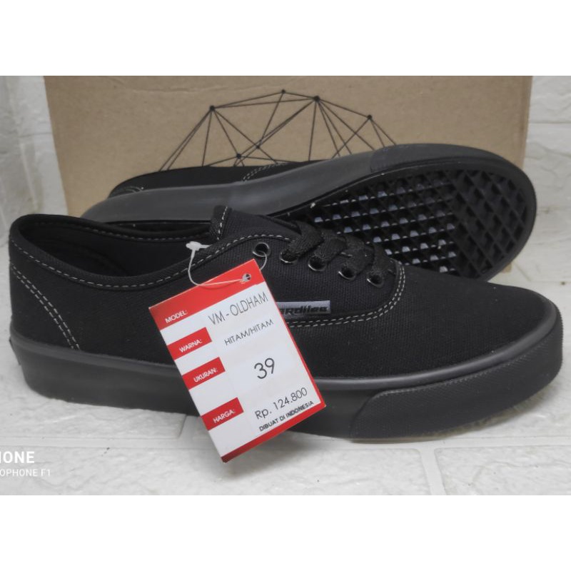 SEPATU SNEAKER ARDILES OLDHAM 34-43 ada 3 warna cocok buat sekolah,kerja,santai dll 124800