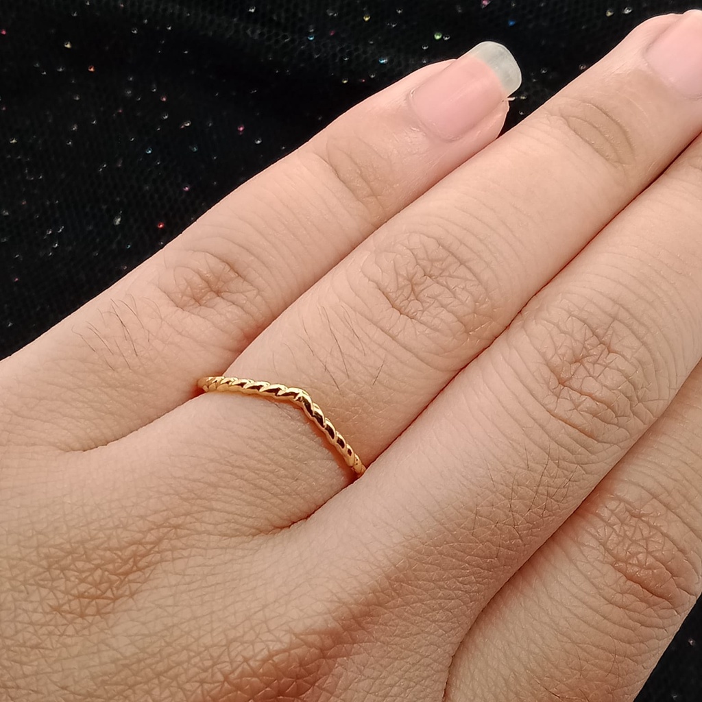 Cincin emas 17K - 0.95 gr kadar 750 - 4009