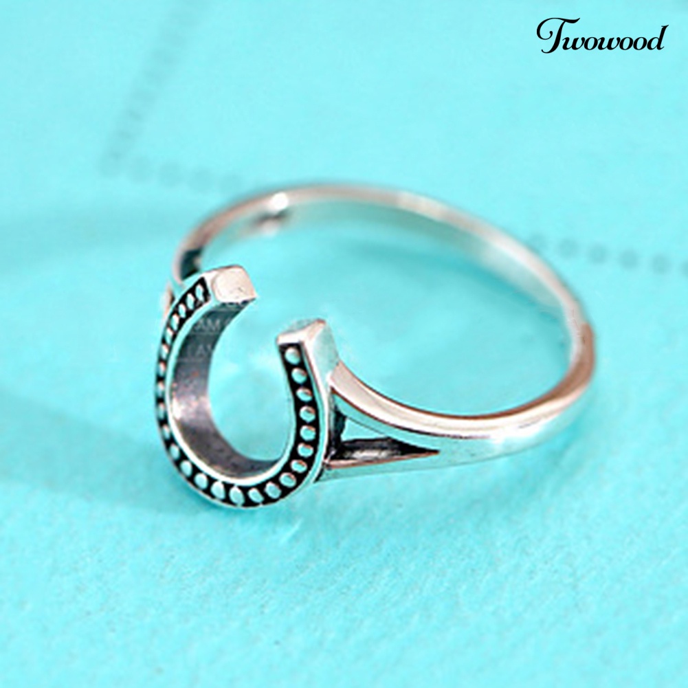 Cincin Bentuk U Bahan Metal Gaya Vintage Untuk Wanita