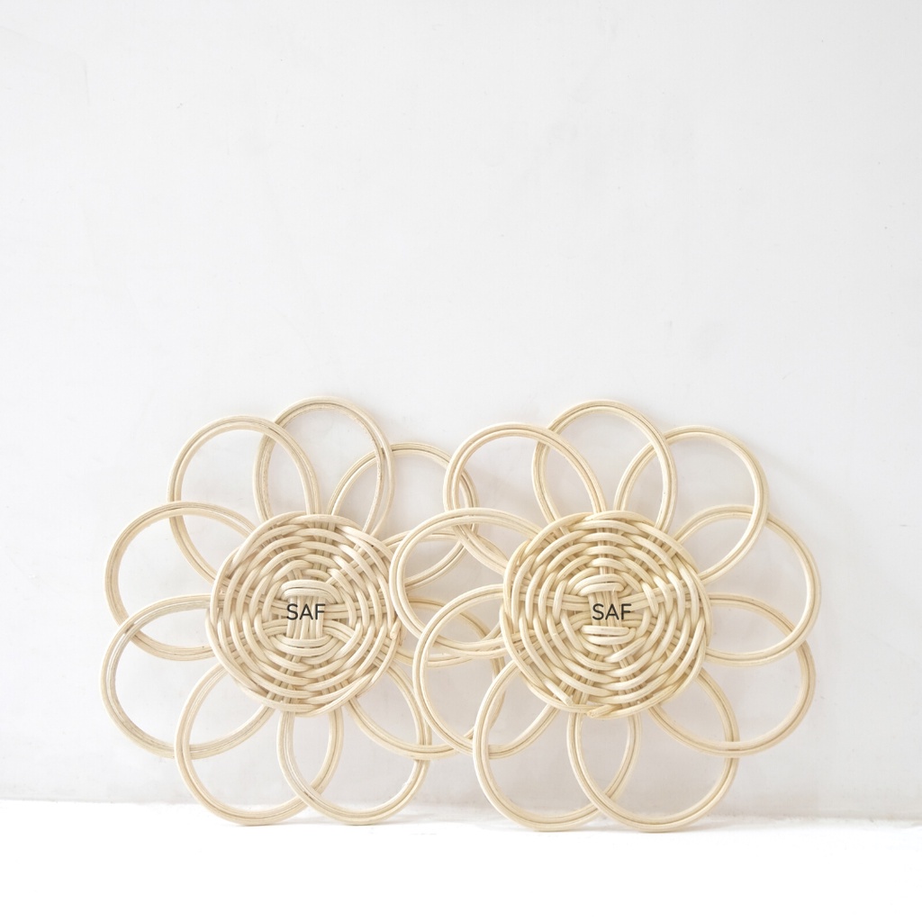 SAF Coaster anyaman bunga bambu / tatakan gelas / properti foto