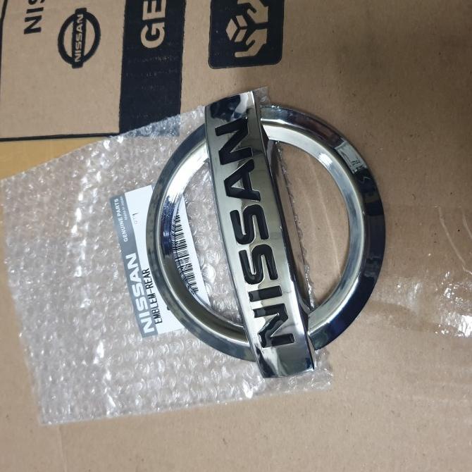 Grand Livina L10 Emblem Belakang Logo Nissan Oem 90890Cj01A Murah