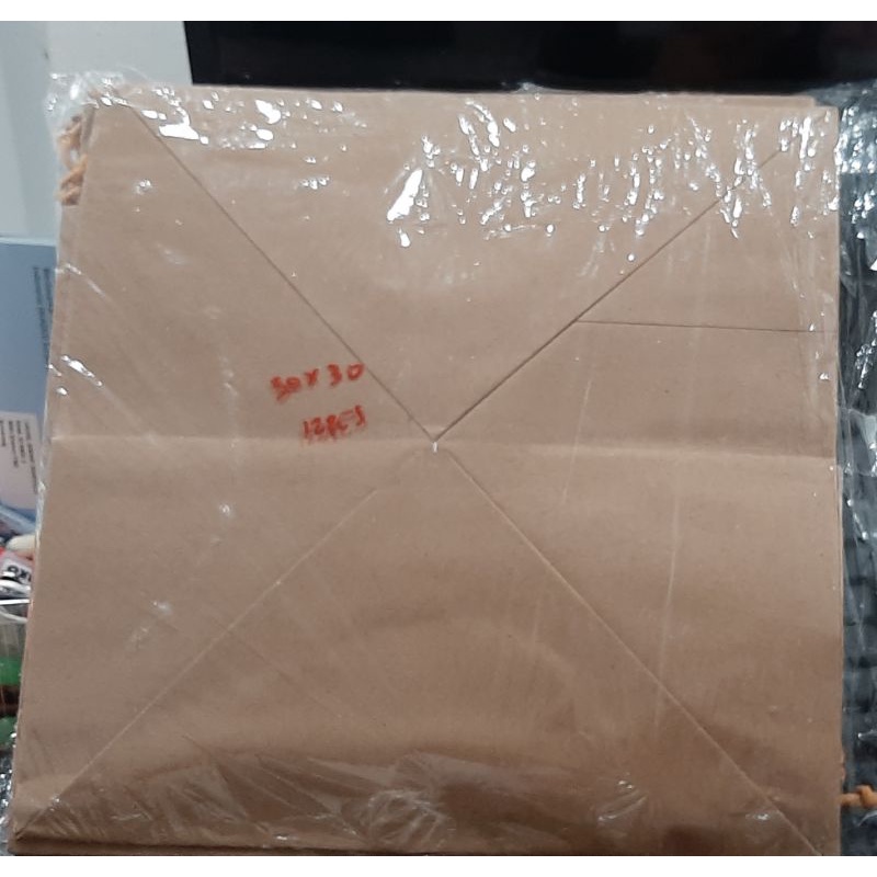 

paper bag 30 × 30 per pak isi 12pcs