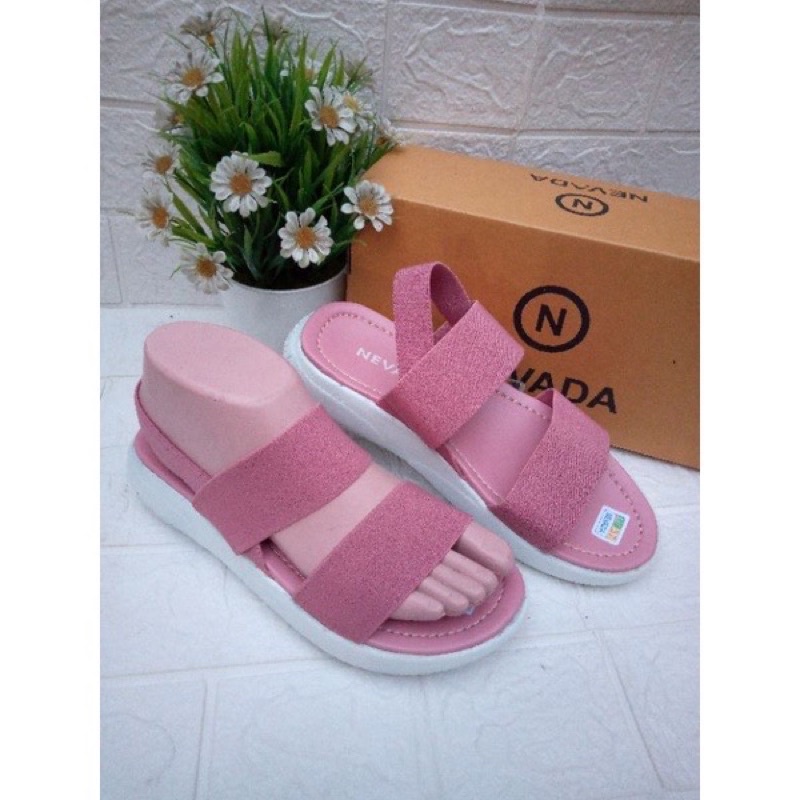DISKON DAY! Sandal Wanita Nevada Elastis - Sandal Wanita Pelon Karet Anti Slip - Sandal Kekinian - Sandal Chubby