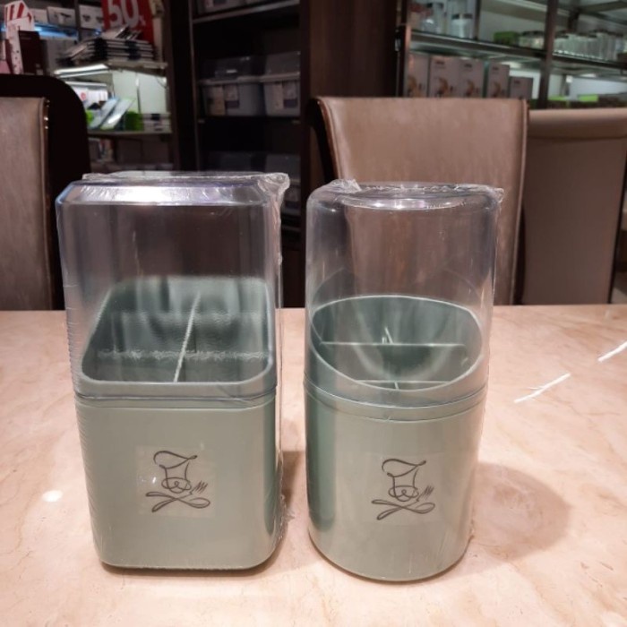 tempat sendok garpu tertutup informa