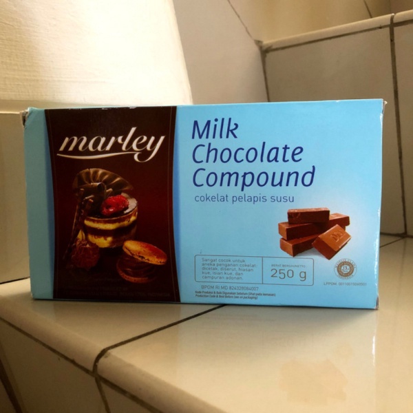 

Dijual Milk Chocolate CompoundCoklat MasakCoklat KueBahan Kue Murah