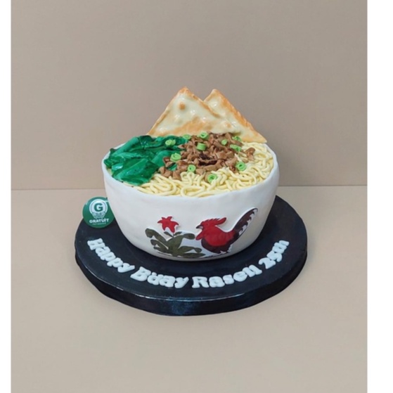 

REPLICA CAKE / MIE AYAM CAKE ULANG TAHUN UK 15CM