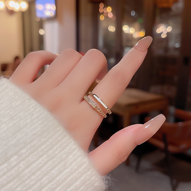 Cincin Model Terbuka Lapis Ganda Bahan Zirkon Dapat Disesuaikan Untuk Wanita