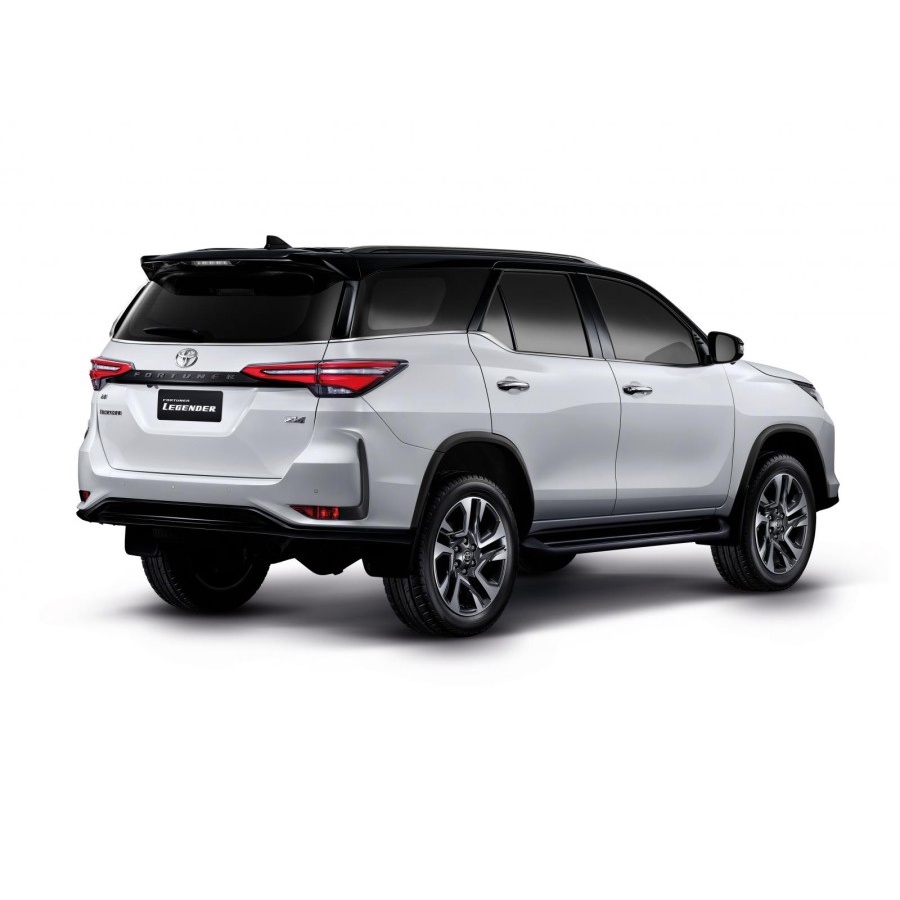 Lampu Rem Belakang Stoplamp Toyota Fortuner VRZ 2016 - 2022 Legender