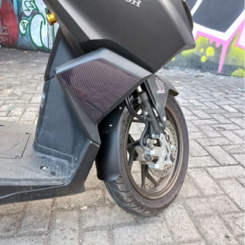 Sambungan spakbor depan VARIO 160 PNP