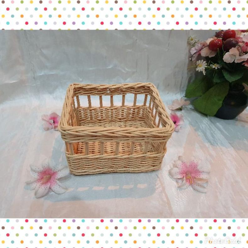 

K67M - Keranjang rotan kotak pita M 20x20x10 cm hampers parcel hantaran mahar souvenir kado dekorasi