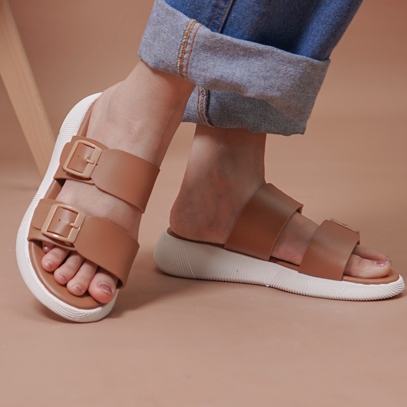 SARASARA YUK - Sandal Wanita Slop Casual Model Birken Sol Puyuh SARA SARA JEAN Sendal Selop Cewek Kulit Santai Strap Gesper Ban dua Empuk lucu Size 36 37 38 39 40 Warna Lilac Ungu Soft Anti Slip Original Kekinian Terbaru Shoes ORI Mall Official Store