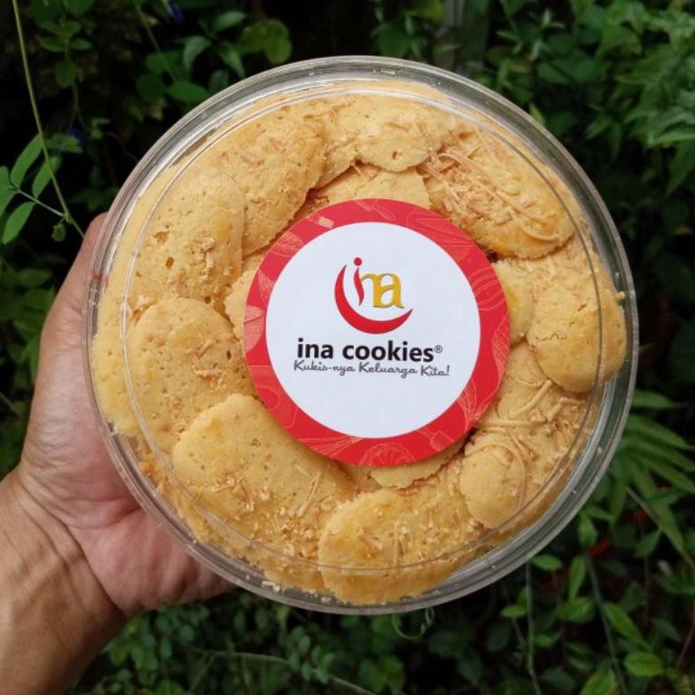 

Kue kering hampers Nastar Lebaran by INA Cookies Lezat Gurih Nikmat