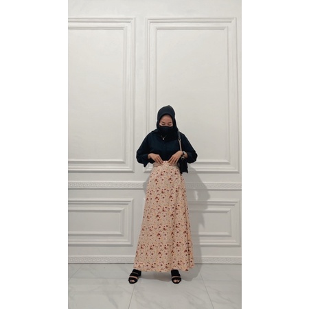 Rok Polka wanita bahan shakila Al size fit to xl/rok pollka wanita