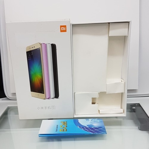 

XIAOMI MI 5 DUS KOSONG BEKAS DUS BOX KOTAK HP ORIGINAL DUS HANDPHONE