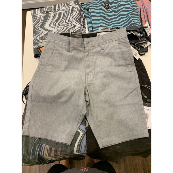 CELANA PENDEK PRIA VOLCOM ORIGINAL BESTSEELLER BERKUALITAS ORIGINAL VOLCOM STONE