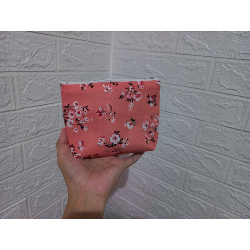 pouch kosmetik souvenir/makeup/dompet mini souvenir