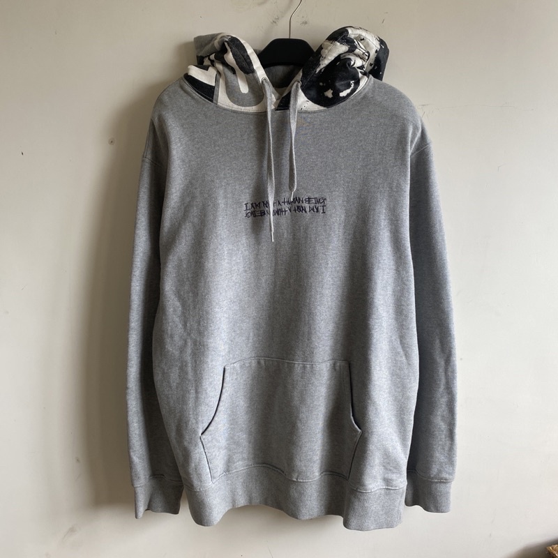 Hoddie im not human being abu , rare second