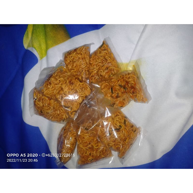 

mie kremes daun jeruk