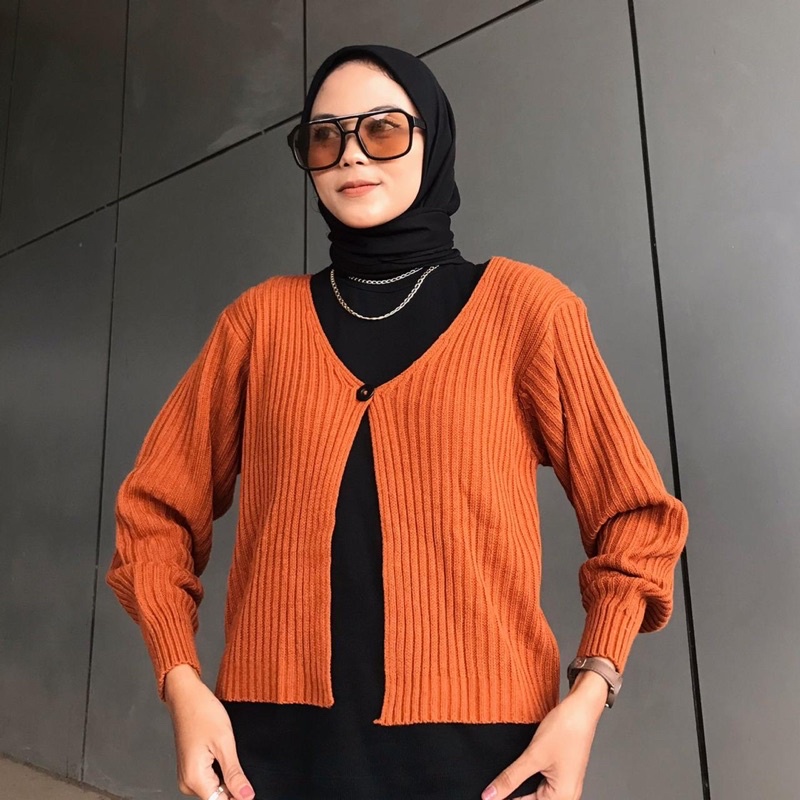 Sweater crop premium kardigan kancing