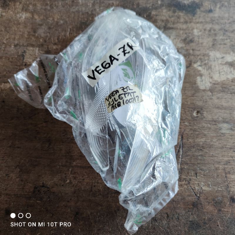 Mika Sein Depan Yamaha Vega ZR Old Putih High Quality